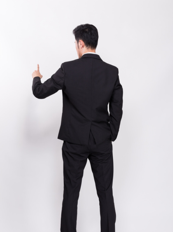 
	会计师：古先生
